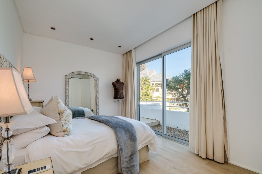 To Let  Bedroom Property for Rent in Camps Bay Western Cape